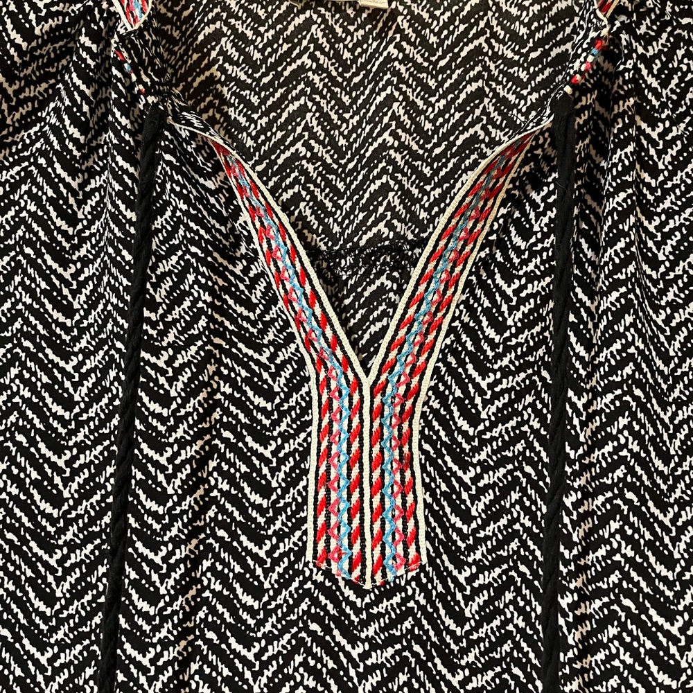 Daniel Rainn Sz M 3/4in sleeve blouse/like new